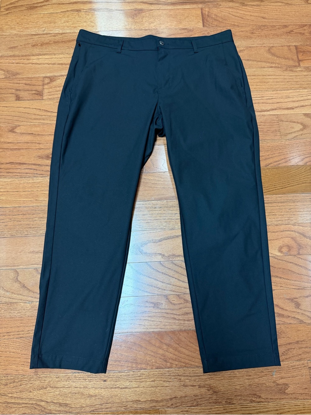 Fabletics The Only Pant Men’s Size 38x30 Black Performance Stretch Casual Active